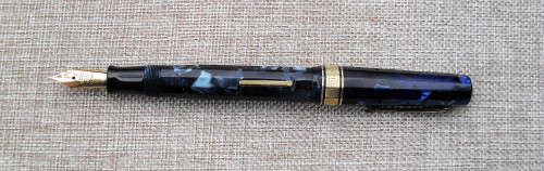 Omas Extra Grande 1932 - aperta calzata.JPG